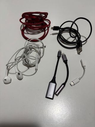 iPhone 13 mini + accesorios