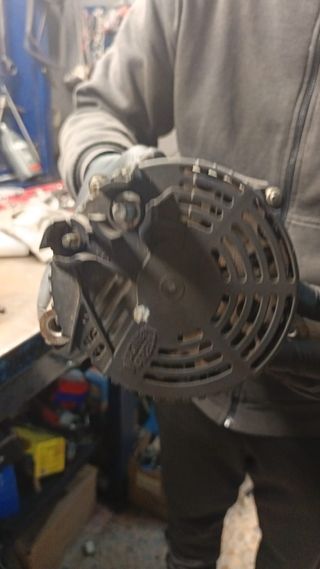 Alternador Peugeot/Citroen