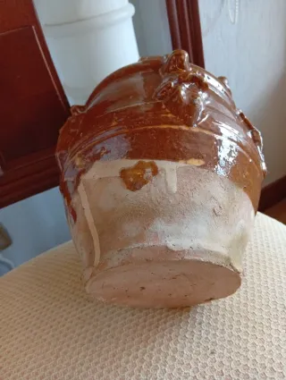 Botijo decorativo de cerámica