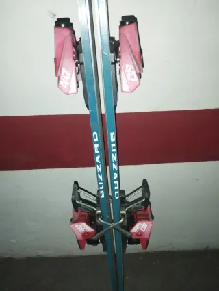 Esquís Salomon Hettlagec Sport R 200