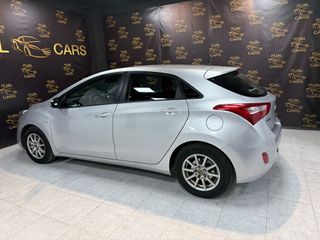 Hyundai i30 2012