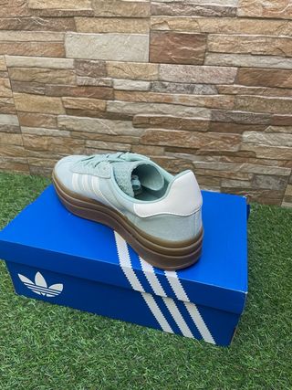 Adidas Gazelle Teal/Blanco Talla 39 1/3 y talla 40