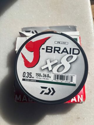 Daiwa J-Braid x8 Trenzado 150m 0.35mm Verde Oscuro