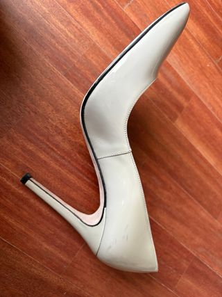 Zapatos tacón Magrit beige/gris talla 35