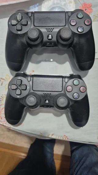 PS4 Slim 500GB Negra