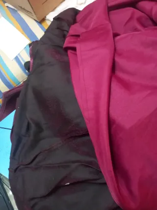 Vestido largo fiesta lentejuelas morado Con tapa