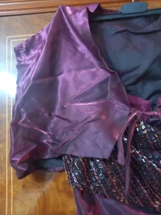 Vestido largo fiesta lentejuelas morado Con tapa