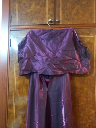 Vestido largo fiesta lentejuelas morado Con tapa