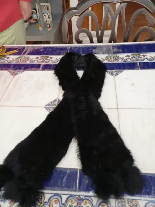 Cuello de conejo negro 120 cm