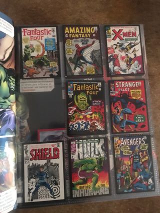 Álbum  Marvel Superhéroes Panini CASI COMPLETO