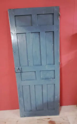 Puerta antigua de madera