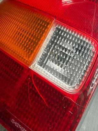 Farol Traseiro Esquerdo Honda Civic Rachado