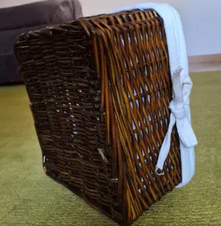 Cesto de mimbre con forro de tela 22×24cm