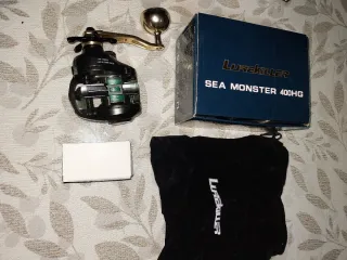 Carrete de pesca casting para kayak