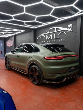 PORSCHE Cayenne Coupé