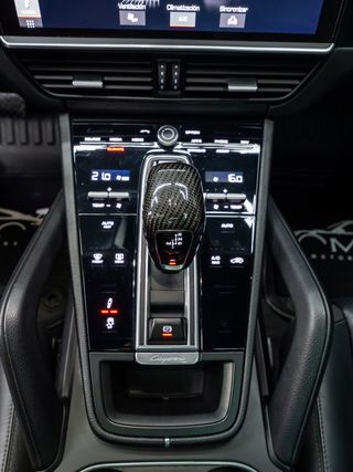 PORSCHE Cayenne Coupé