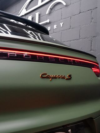 PORSCHE Cayenne Coupé