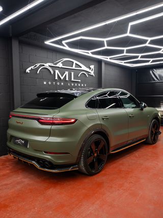 PORSCHE Cayenne Coupé