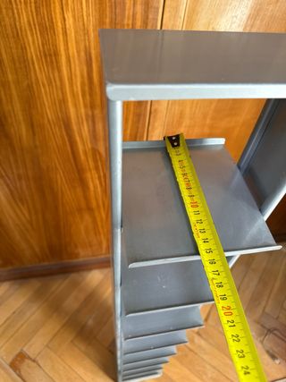 Columna CD Metálica Gris