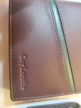 Juego Billetera y Portallaves Piel Caballero