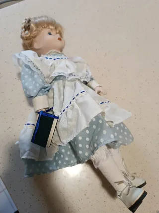 Muñeca porcelana colección vintage