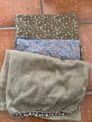 Lote 7 pañuelos cuello