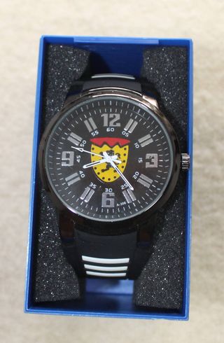 Reloj Analógico Negro con Caja Azul