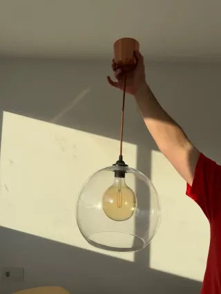 Lámpara colgante Hemma cristal y metal