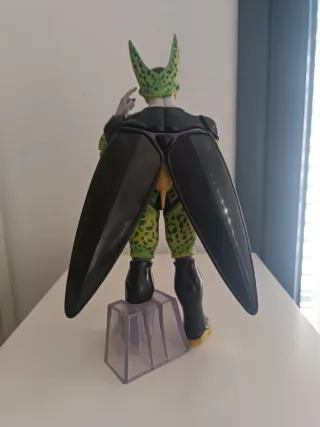 Figuras Goku,Cell y Kid Buu Dragon Ball