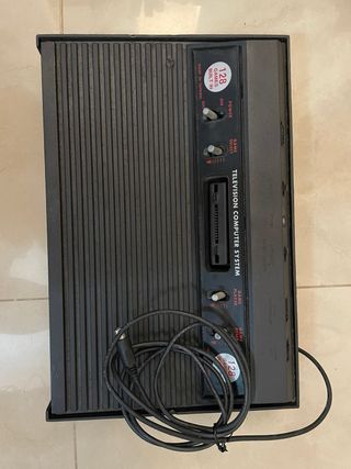 Consola Atari 2600 Clónica Negra