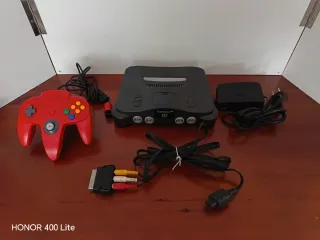 Nintendo 64 + Mando Rojo + 8 Juegos