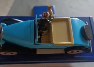 Tintin Coche 1/43 68 Descapotable Loto azul