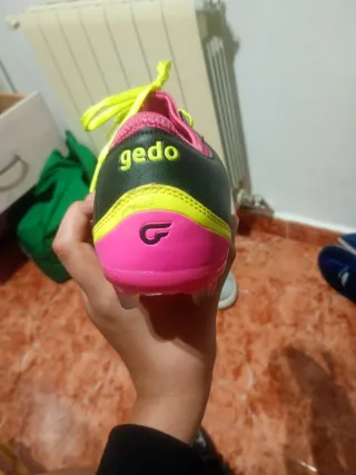 Botas de fútbol Guedo Talla 44.5