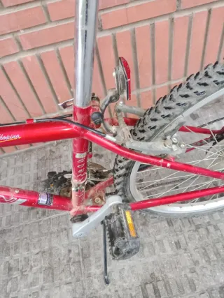 Bicicleta Monty Scenic 407  Roja