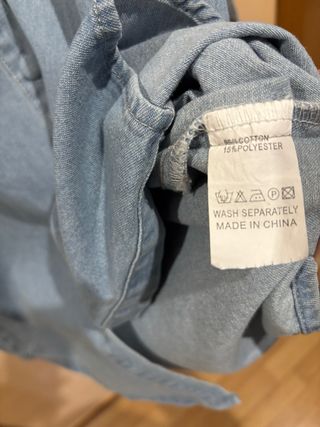 Vestido vaquero con encaje