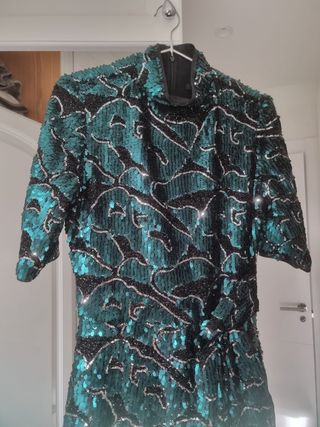 Vestido fiesta Uterqüe lentejuelas T38