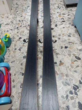 Esquís Fischer... 168 .