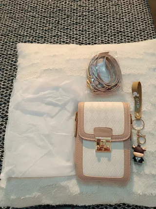 Bolso bandolera beige y blanco