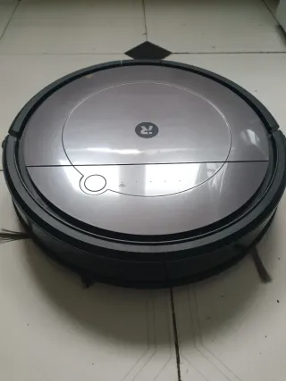 Robot Aspirador Friegasuelos Roomba Combo R1138