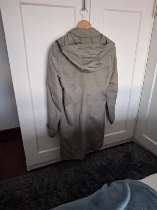 Gabardina Zara Basic Verde Talla M