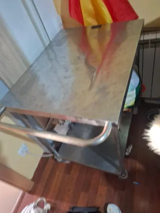 Mesa auxiliar de acero inoxidable