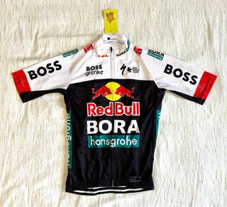 Completo Ciclismo Red Bull Bora Hansgrohe XL