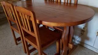 Mesa comedor y 4 sillas madera