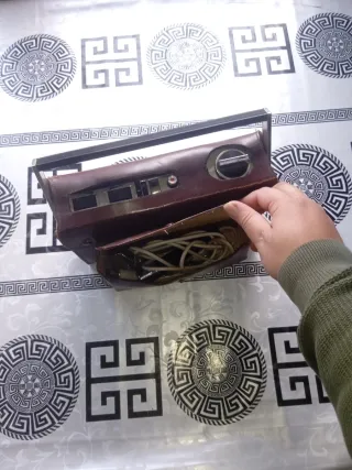 Radio Cassette Grundig Marrón y Plata