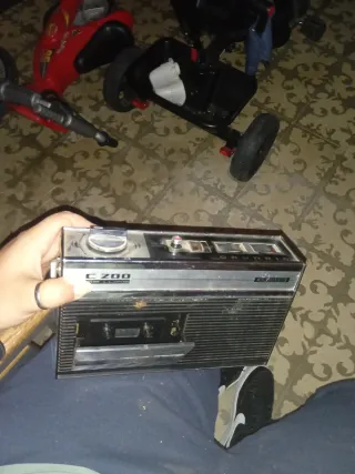 Radio Cassette Grundig Marrón y Plata