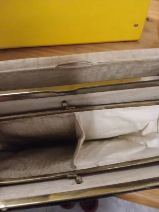 Bolso de piel vintage años 20