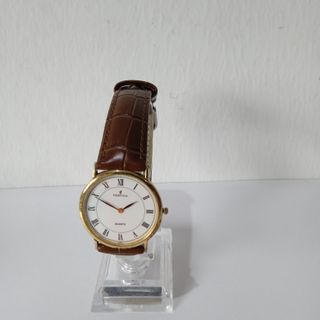 Reloj Festina Clásico Dorado Números Romanos