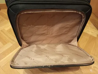 URGE Maleta / Trolley ejecutivo color negro 3 bols