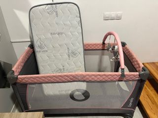 Cuna de viaje Lionelo con colchón