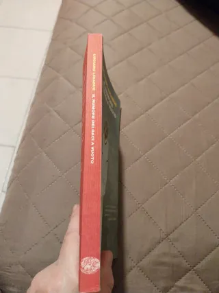 Il rumore dei baci a vuoto